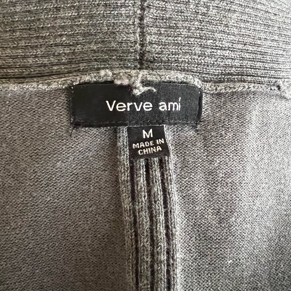 LIKE NEW Verve Ami size medium open front dark grey sweater. - Picture 5 of 6